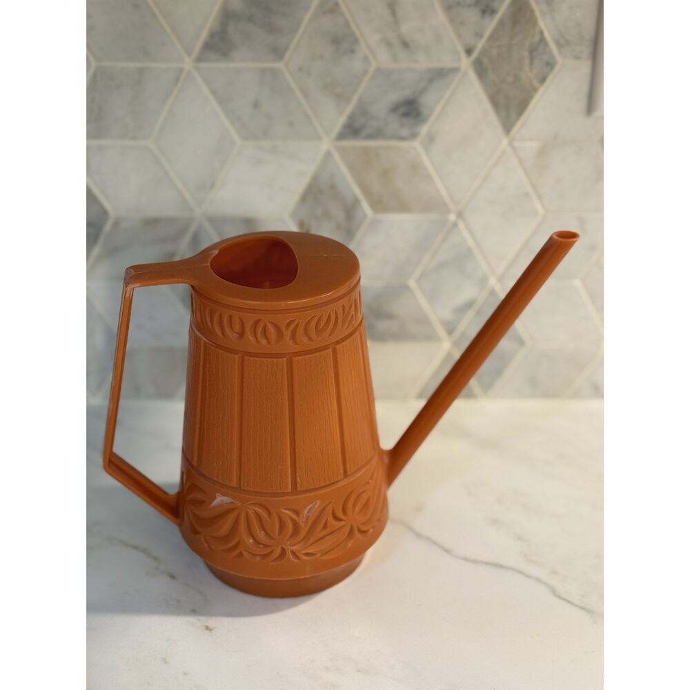 Vintage MCM Rubbermaid Orange Hard Plastic Plant Watering Can Retro #2245